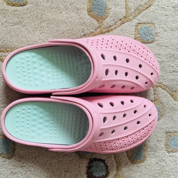 Women’s Active Clogs Size 11 - Picture 7 of 8